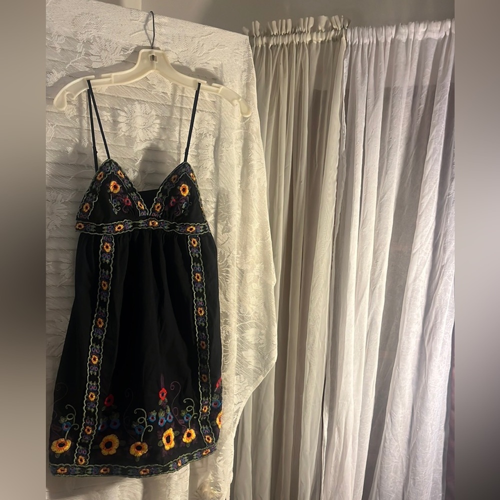Angie embroidered dress /long tank